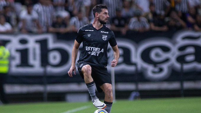 Ceara vence Itabaiana de virada e avanca na Copa do Nordeste
