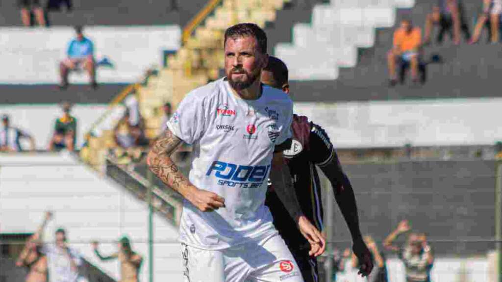 Paulista A2: Volante pede desligamento do Comercial