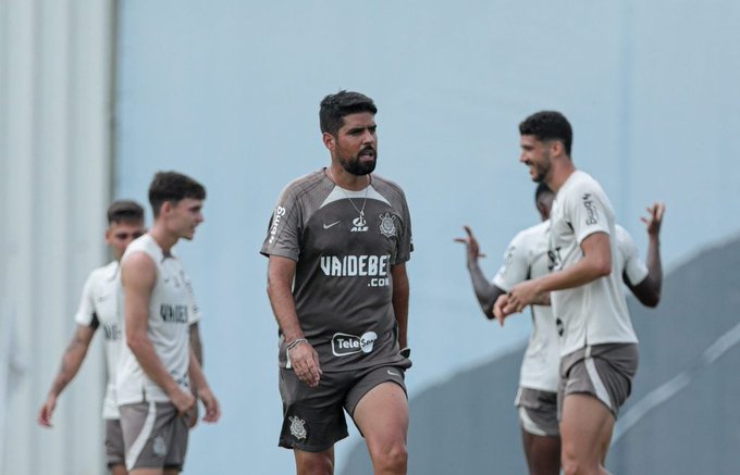 Corinthians marca amistoso com o Londrina com foco na estreia da Copa Sul-Americana