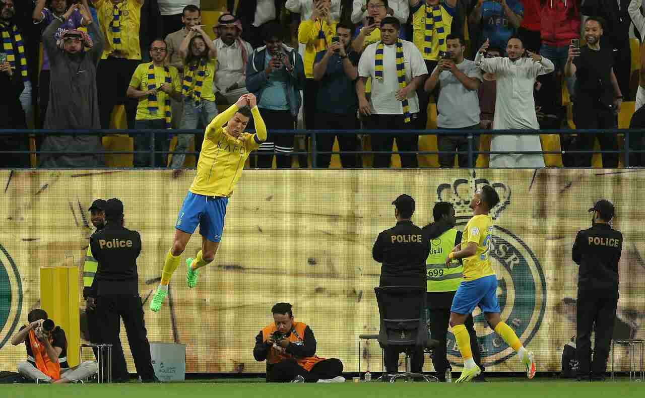 SAUDITA: Cristiano Ronaldo faz hat-trick em goleada do Al-Nassr; Al-Hilal mantém vantagem