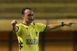Paulista A2: FPF divulga arbitragem dos jogos de ida das semifinais