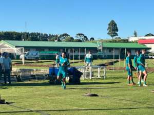 Ainda sem ser anunciado, Giovanni Augusto participa de treino da Chapecoense visando Série B