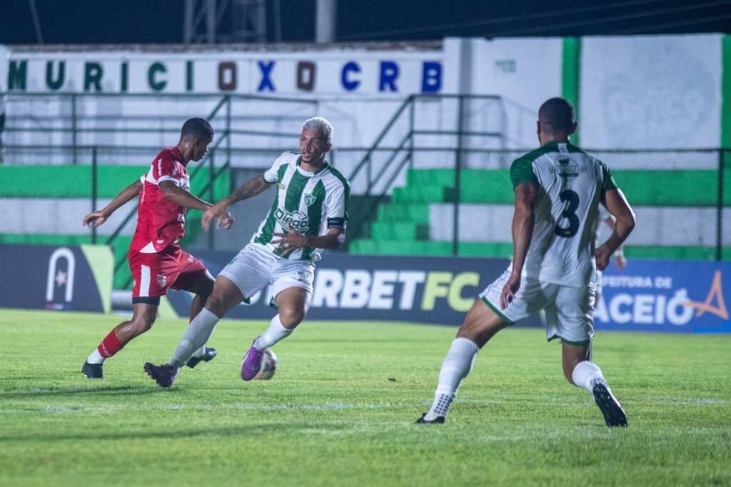 COPA ALAGOAS: Murici vence CRB e garante liderança