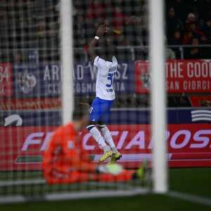 ITALIANO: Internazionale vence Bologna fora de casa e se aproxima do título