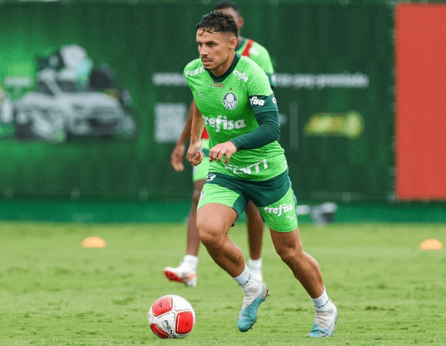 Raphael Veiga Palmeiras