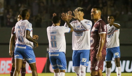 Caxias-RS 2 (5) x (6) 2 Bahia-BA – Com direto a gol 10 mil, Esquadrão avança nos pênaltis à 3ª fase