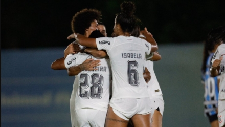 Corinthians estreia com vitória no Brasileiro Feminino PLACAR FI