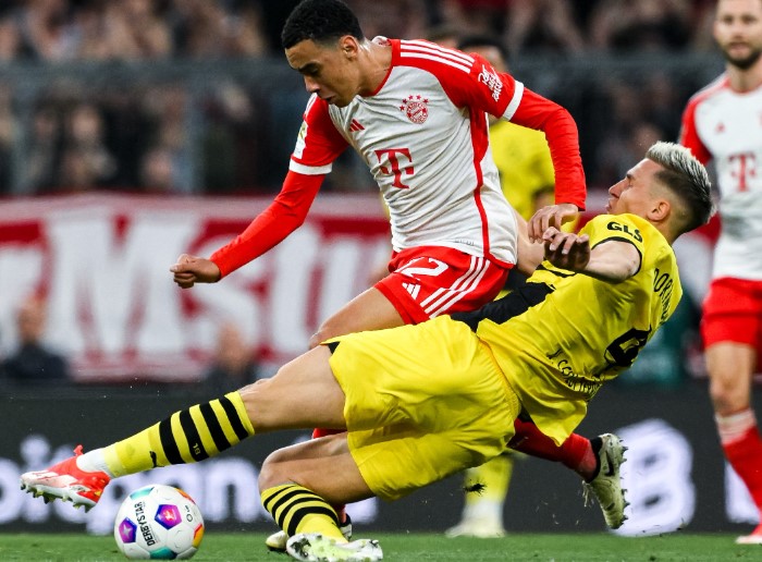 ALEMÃO: Bayern perde em casa para Dortmund e vê Leverkussen disparar