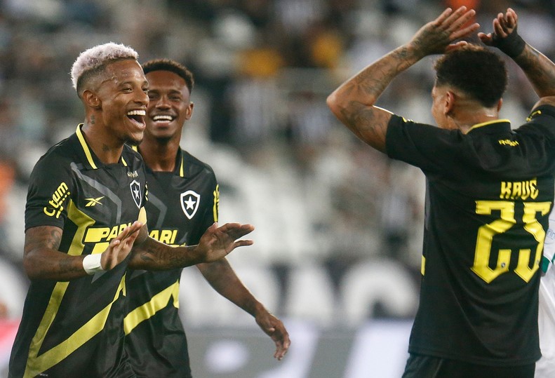 CARIOCA: Botafogo garante Taça Rio e confirma vaga na Copa do Brasil