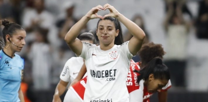 Corinthians segue 100% no Brasileiro Feminino