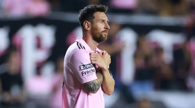 Inter Miami confirma desfalque de Messi para jogo deste sábado