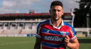 Catarinense: Criciúma contrata zagueiro português do Fortaleza