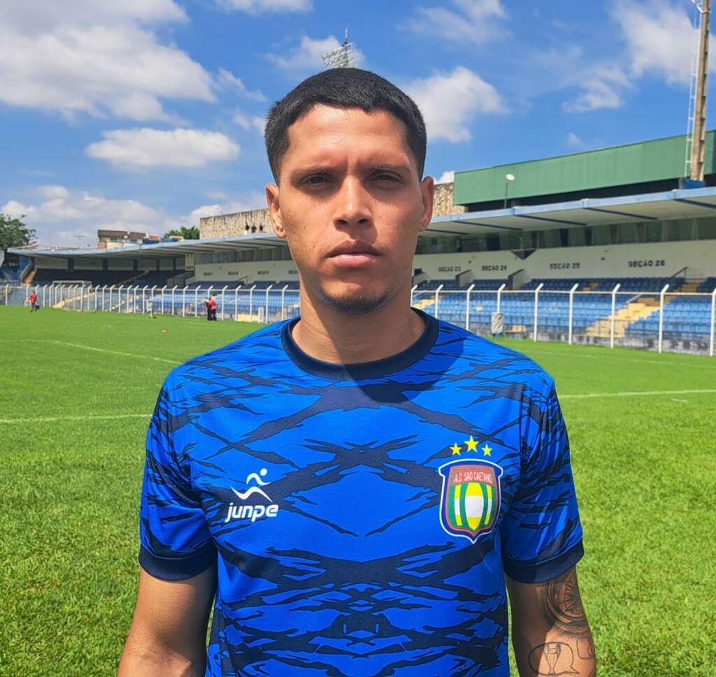 Paulista A3: Lateral do São Caetano comemora a evolução do time