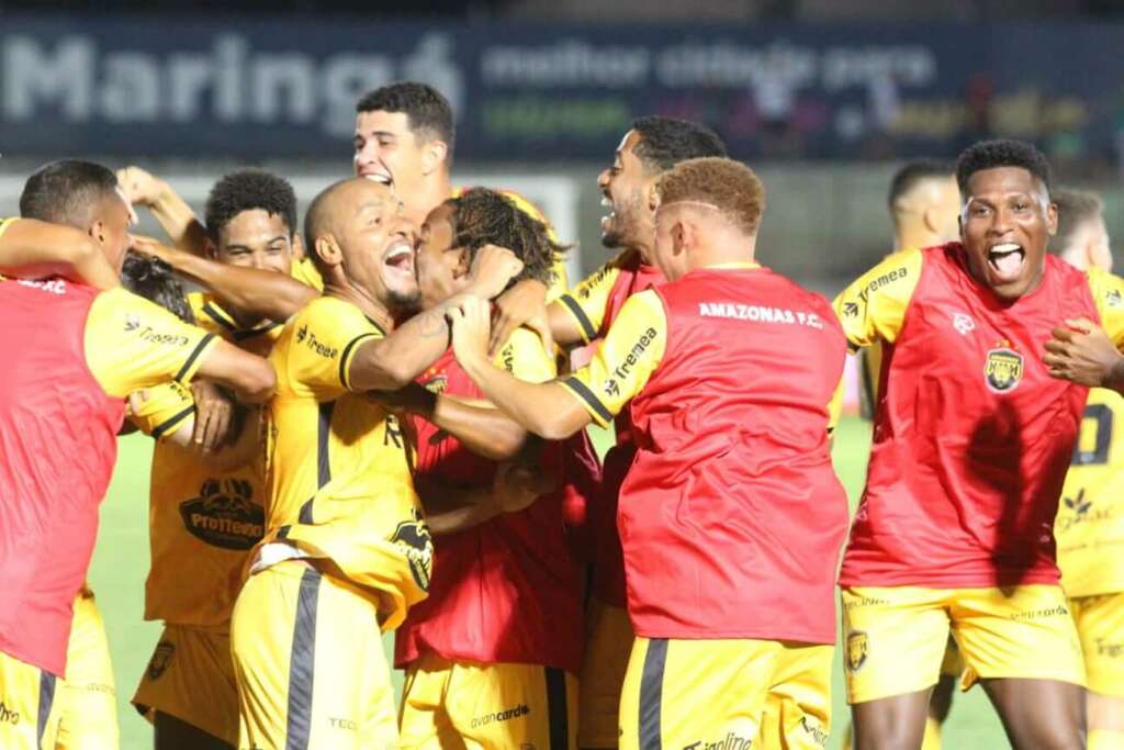 Maringá-PR 0 x 1 Amazonas-AM – Onça engole Dogão, que teve 2 expulsos