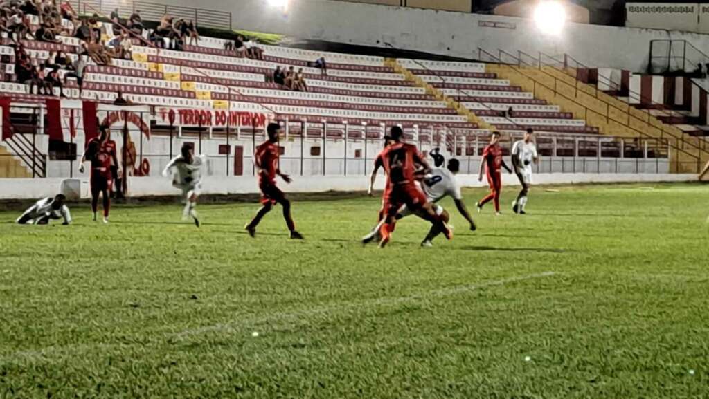 Itapirense 1 x 1 São Caetano – Empate pode ter rebaixado Azulão