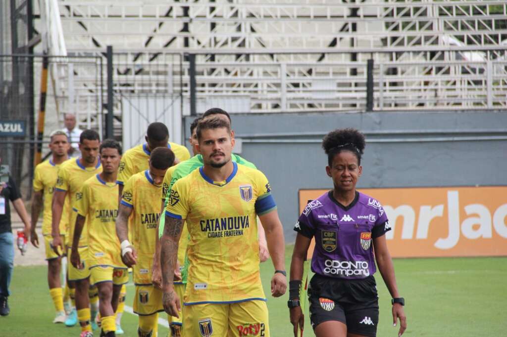 Paulista A3: Árbitro relata confusão nos vestiários e PM é acionada