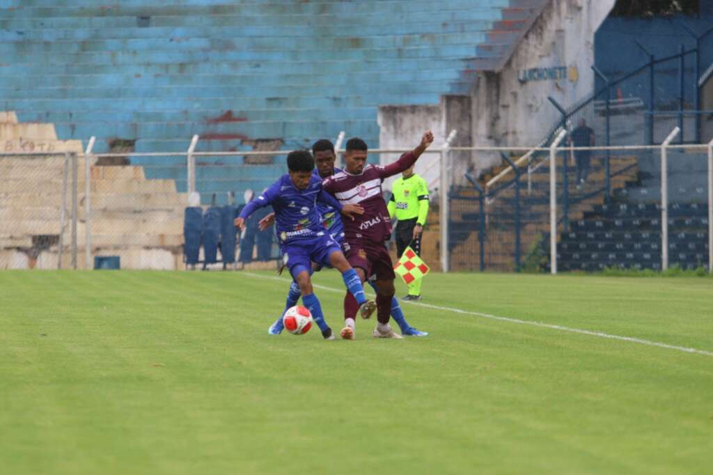 São Caetano 0 x 2 Sertãozinho – Touro vence fora de casa e se garante na próxima fase