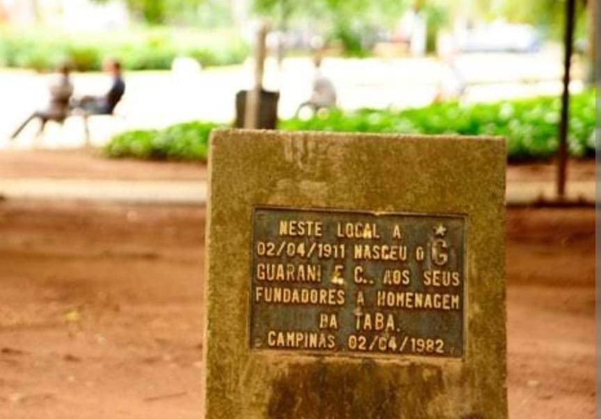 Marco Zero do Guarani passará por restauração no aniversário do clube 2 Marco Zero totem Guarani