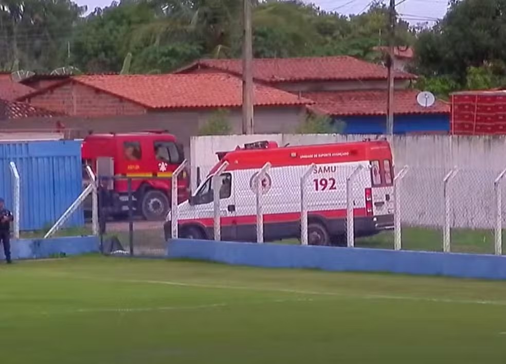 MARANHENSE: Sampaio Corrêa vence jogo por W.O. , após falta de ambulância e busca por médico na arquibancada