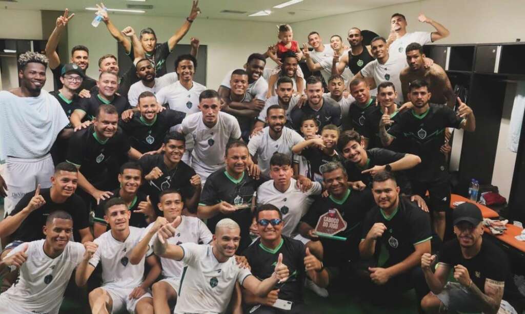 AMAZONENSE: Manaus goleou o São Raimundo e Parintins venceu o Amazonas neste domingo