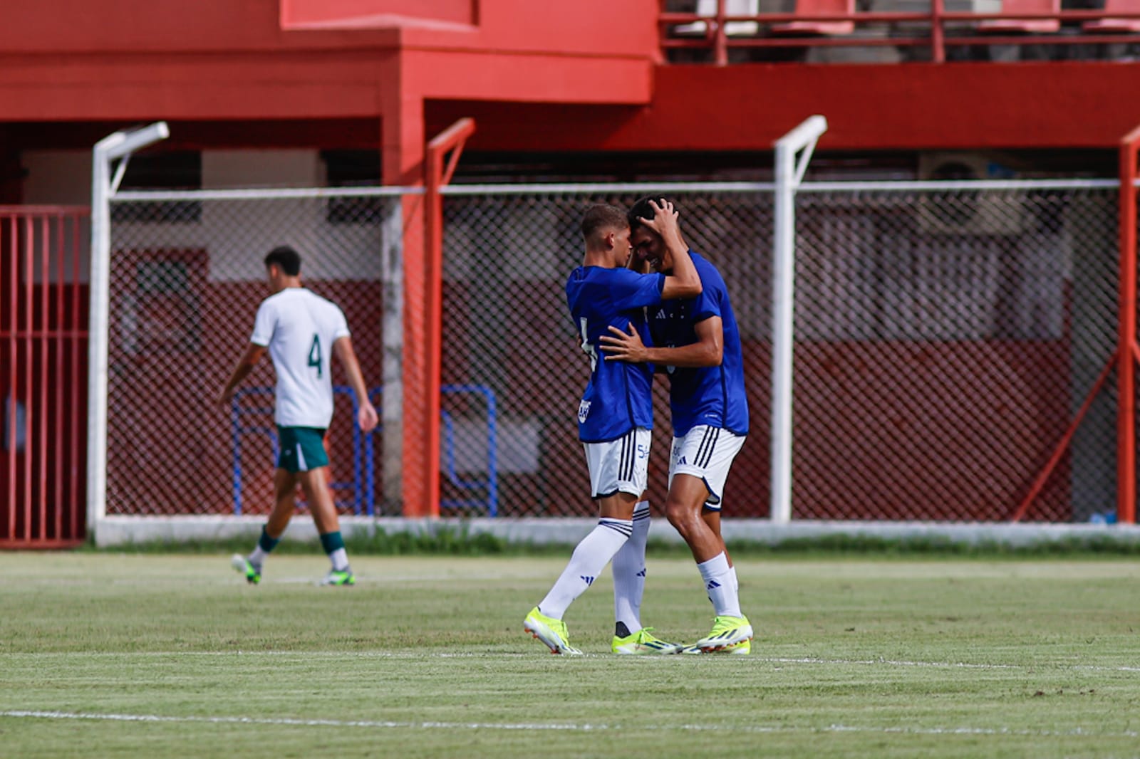 COPA DO BRASIL SUB-17: Cruzeiro goleia o Goiás e avança às quarta de final
