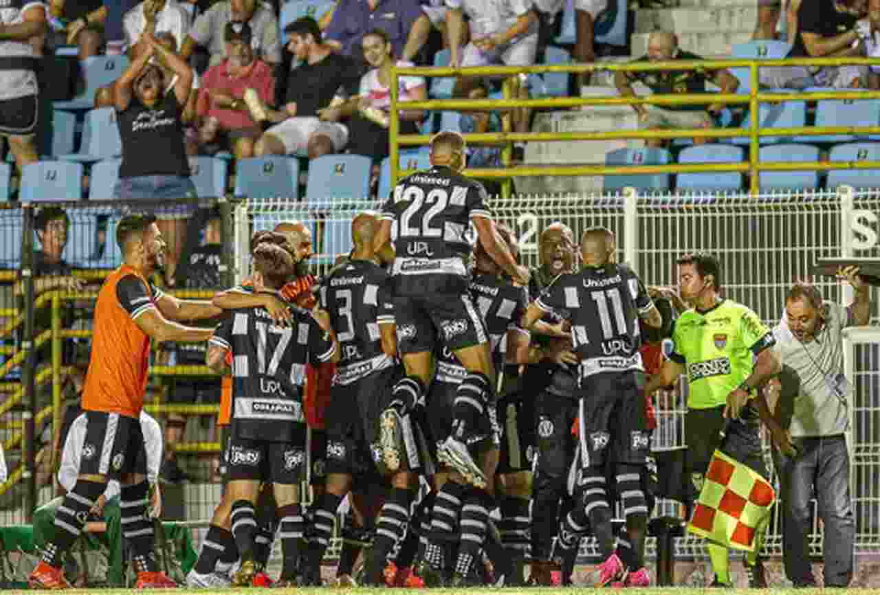 XV de Piracicaba e Monte Azul se enfrentam na Serie A2 Easy Resize.com
