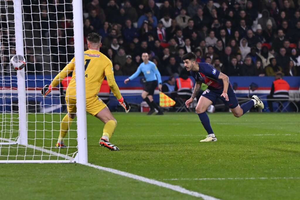 COPA DA FRANÇA: Com gol de Beraldo, PSG bate Nice e se garante na semifinal
