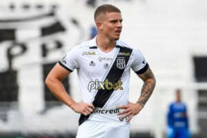 Negócio volta a andar e Léo Naldi pode deixar a Ponte Preta em breve