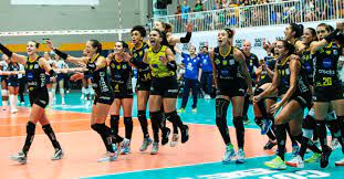 Praia Clube bate o Minas e conquista título da Copa Brasil de vôlei feminino