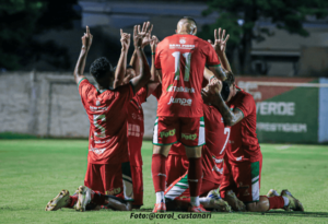 Velo Clube 2 x 1 São José - Águia ficou pequena!