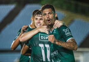 MINEIRO: Em duelo emocionante, Ipatinga vence Democrata no fim e larga bem na repescagem