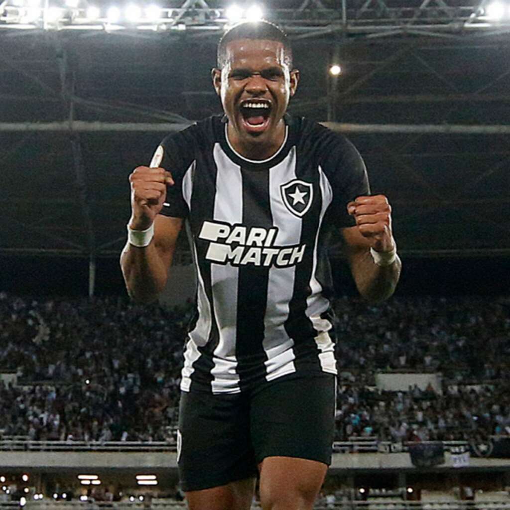 Conheça Júnior Santos, ex-pedreiro que virou maior artilheiro do Botafogo na Libertadores