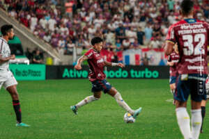Fortaleza 0 x 1 Vitória -  Leão vence, entra no G4 e se aproxima de vaga