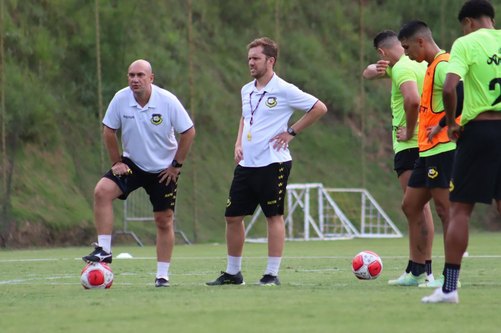 Copa do Brasil: Zanardi prega respeito ao Corinthians, mas confia no São Bernardo
