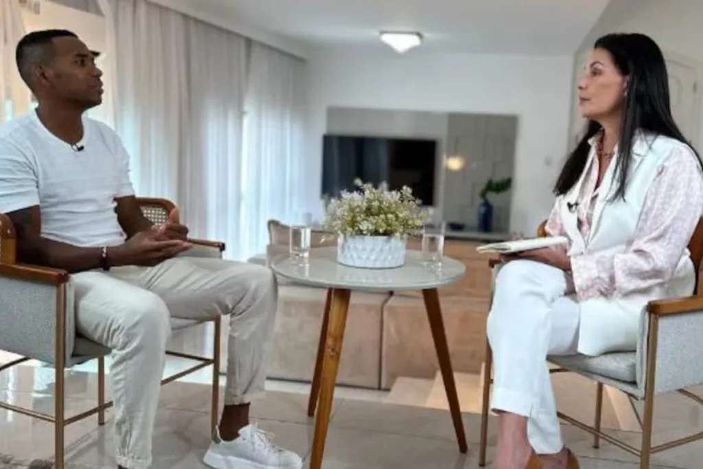 Robinho alega inocência e diz que mulher que o acusa de estupro coletivo não estava alterada