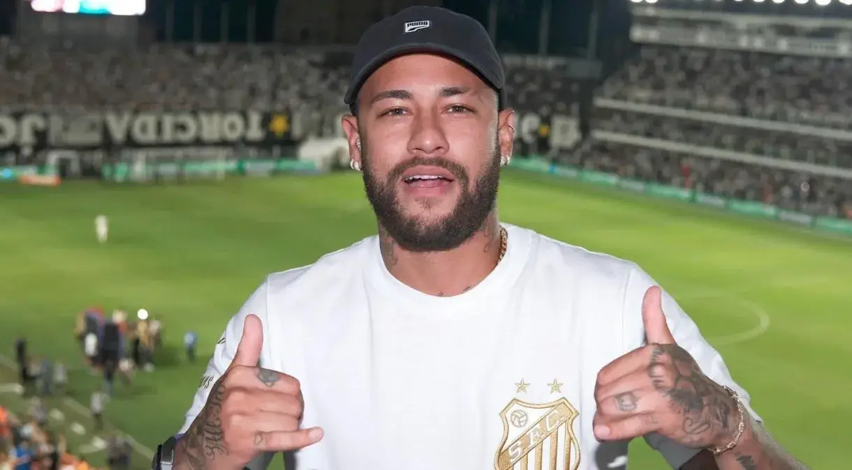 Neymar vai levar taça do Paulistão ao gramado da Vila Belmiro antes da decisão
