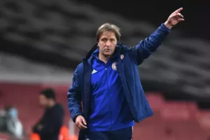 Botafogo está perto de fechar com técnico português visando a Libertadores