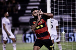 ABC 0 x 2 Sport - Leão quase classificado