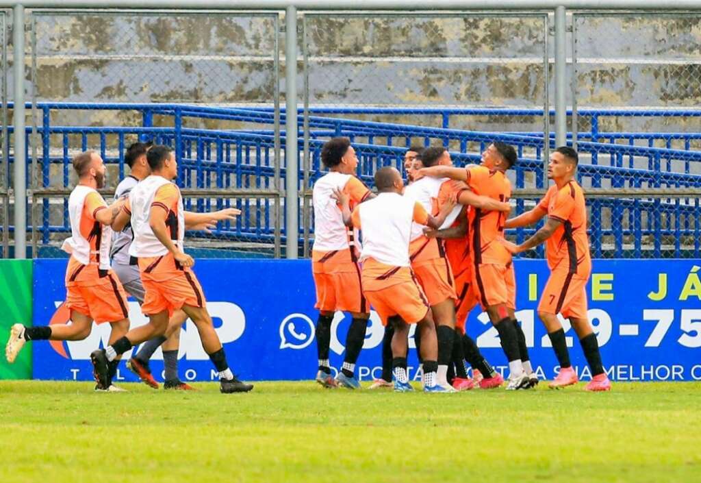 AMAZONENSE: Manauara bate São Raimundo de virada e assume a liderança do Grupo B