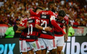 Flamengo prioriza Brasileirão e Tite não terá 7 titulares em confronto direto da Libertadores