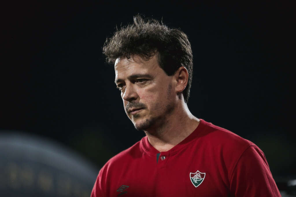 Fernando Diniz valoriza empate, mas lamenta erros no primeiro jogo da Libertadores