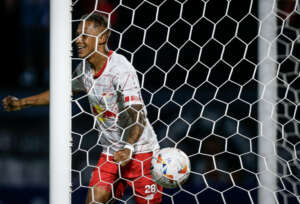 Racing-ARG x Red Bull Bragantino: onde assistir e escalações!