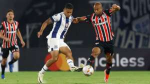 Talleres-ARG 2 x 1 São Paulo - Pressionado, Carpini não vai bem e comanda derrota em Córdoba