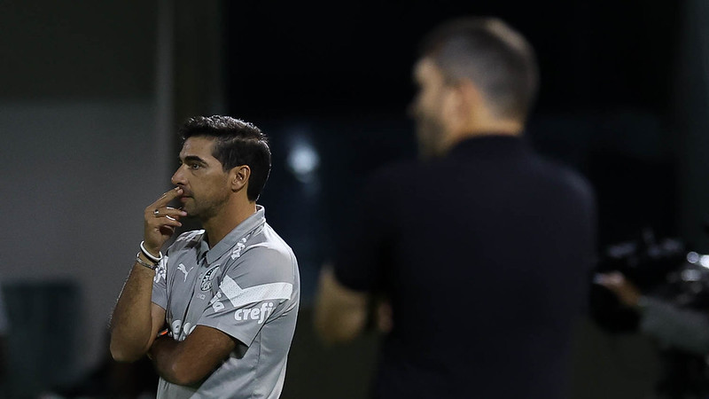 Abel lamenta falta do Allianz e diz que Palmeiras pecou: 'Não fomos efetivos'