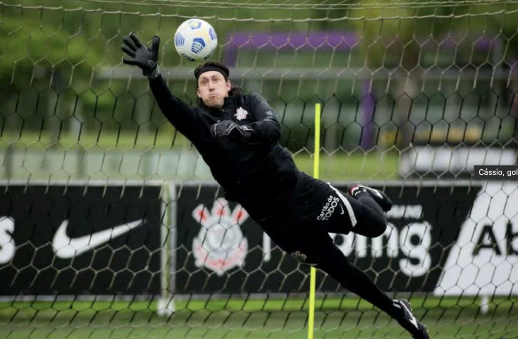 Augusto Melo indica permanência de Cássio no Corinthians e promete anúncio de grande parceria