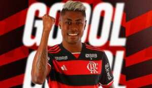 Flamengo festeja com seu herói, 'Karolino' e sem Gabigol