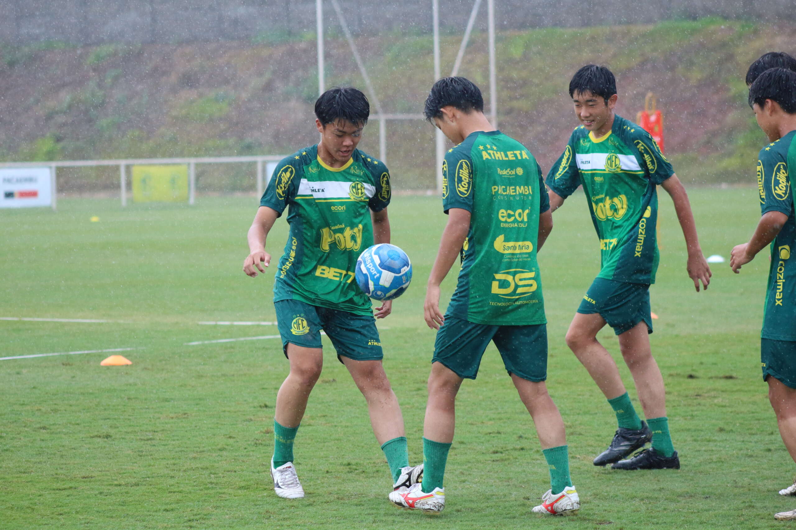 Mirassol faz intercâmbio com clube do futebol japonês