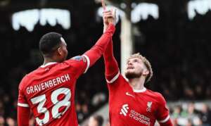 INGLÊS: Liverpool se recupera ao bater o Fulham e alcança a vice-liderança