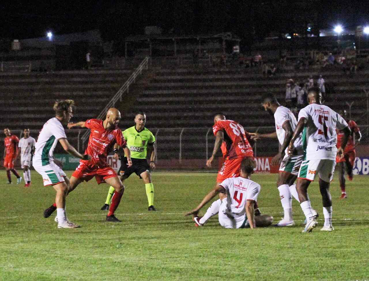 Noroeste e Velo Clube iniciam briga pelo titulo da Serie A2
