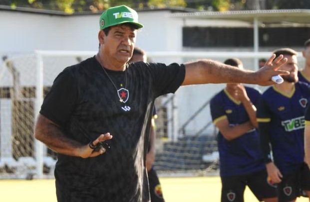 BOMBA! Botafogo-PB muda de treinador às vésperas da Série C